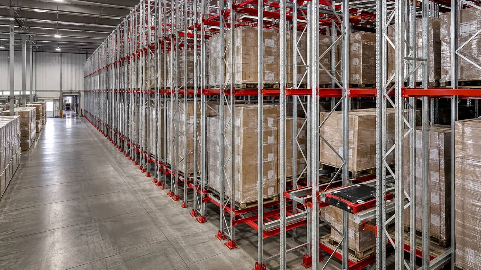 Стеллажи Pallet Shuttle: повторяемость модулей и компоновка внутри здания